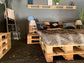 Pallet Bed 240 x 200 cm | 80 x 120 cm A-keus europallets - Online-Pallets.nl